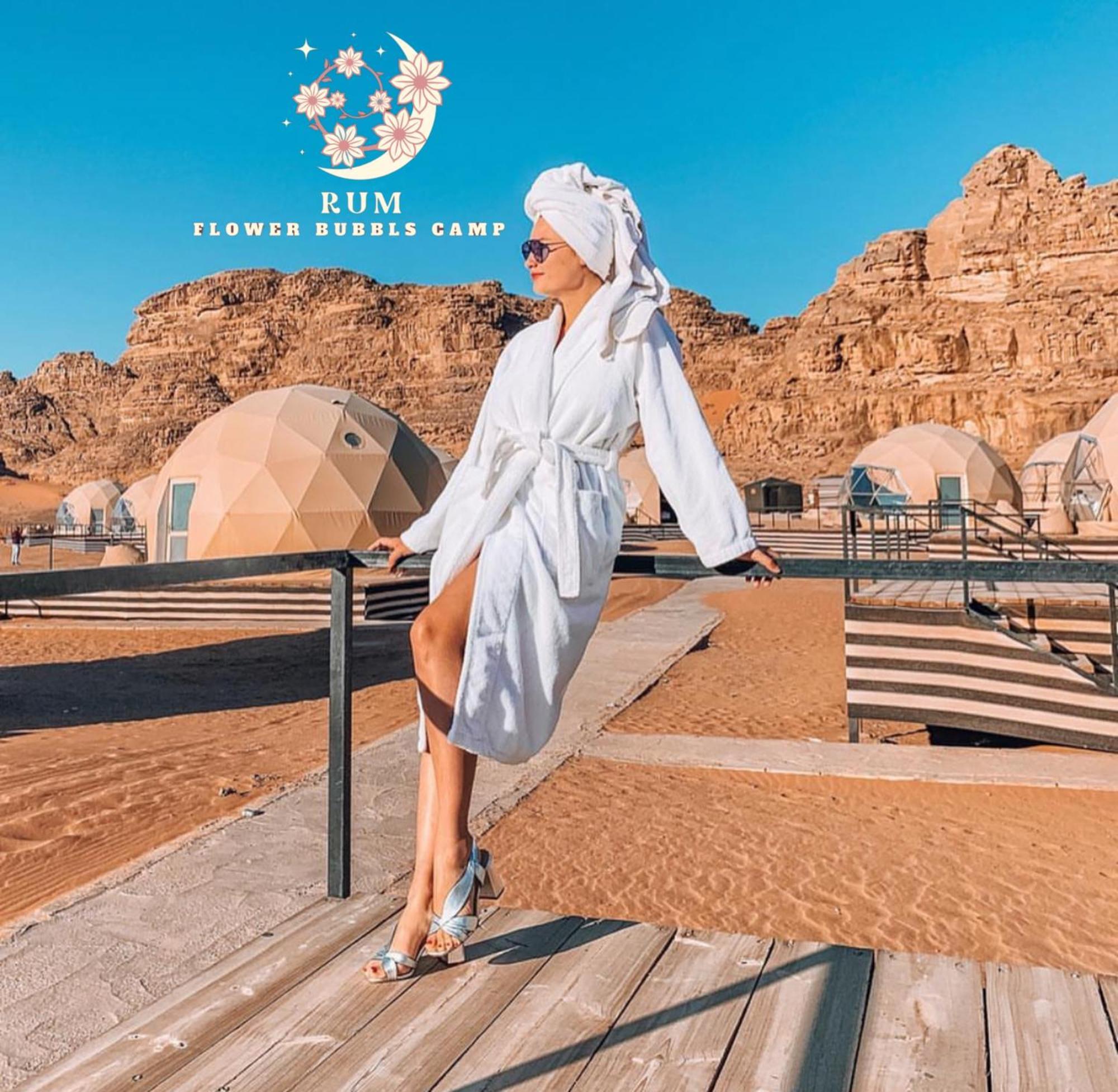 Rum Flower Bubbles Luxury Camp Wadi Rum Ngoại thất bức ảnh